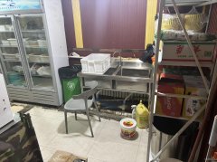 C11566沙区银兔大厦负一楼20平外卖店转让