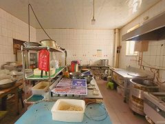 C11577昌吉五工东路水木融城经营中14年老店转让