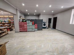 C11582米东区皮革厂120平文具店转让