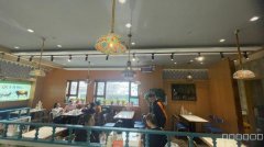 C11593位于乌市大湾北路西域商贸对面大型餐饮店转让