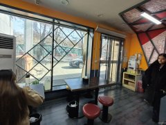 C11601北京南路经营中品牌米粉店转让