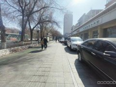 C11601北京南路经营中品牌米粉店转让