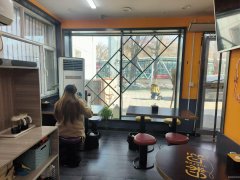 C11601北京南路经营中品牌米粉店转让