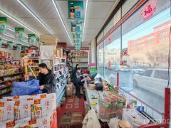 C11598南湖中学对面80平超市转让