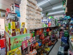 C11598南湖中学对面80平超市转让