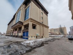 C11611位于阜康市政府附近独栋商业综合体出租出售