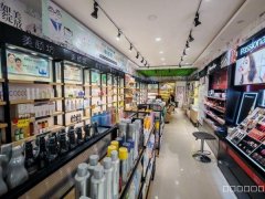 C11622阜康商贸城步行街旺铺出租