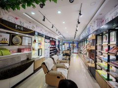 C11622阜康商贸城步行街旺铺出租