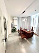 C11635米东区公务员小区C区转盘美容店转让