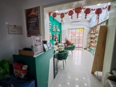 C11637伊宁路51平美容院转让