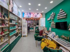 C11637伊宁路51平美容院转让