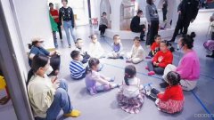 C11646位于昌吉中山路商务广场小饭桌加游乐基