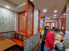 C11656春天雅居160平餐厅转让