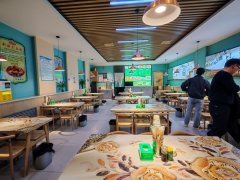 盈科山水华庭120平餐厅转让