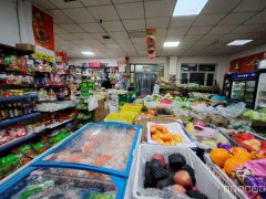 C11667米东区蓝廷花苑110平超市转让