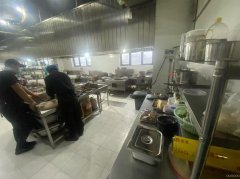 C11674位于乌市西山科信学院档口转让