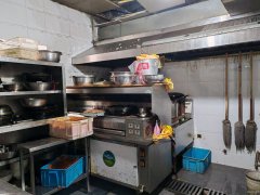 C11688人民电影院建设路350平火锅店转让