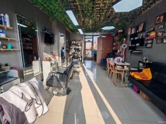 C11690阜康元森国际45平美发店转让