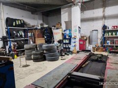 C11694阜康冰湖一队瑶池园对面260平修理厂转让