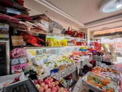 C11700贵州东路85平水果店转让