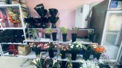 C11715位于昌吉农校门口经营中花店转让