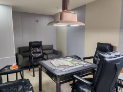 C11727长春路璀璨星辰149平棋牌室转让