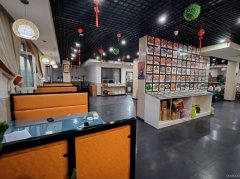 C11740位于乌市万泰阳光城一期餐厅+棋牌室转让