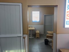 昌吉商城路附近餐厅转让