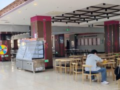 C11748米东区轻工学院北校区30平档口餐厅转让