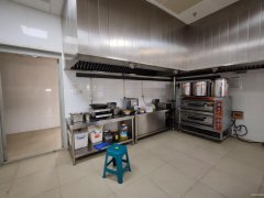 C11748米东区轻工学院北校区30平档口餐厅转让