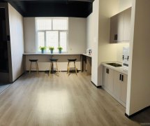 C11768西虹西路554号650平自习室低价转让，也可空房