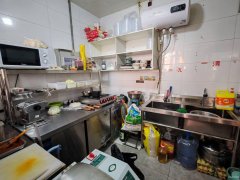 C11773阜康沿湖商业街400平火锅店转让