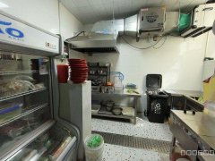 C11776东方御景小区沿街商铺转让