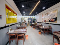 C11775金茂绿谷春天54平餐厅转让