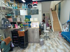 C11777位于昌吉市长宁路江南小镇西苑临街二层商铺出租