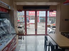 C11778位于昌吉城建步行街品牌快餐店转让