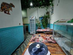 C11780昌吉和谐牡丹园70平餐厅转让