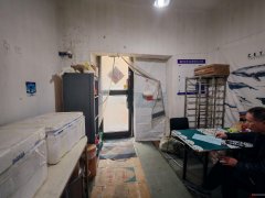 C11795中央郡美食街63平外卖店转让