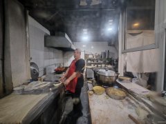 C11808北园春泽普街74平餐厅转让