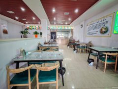 C11810铁厂沟大草滩新龙河对面123平餐厅转让