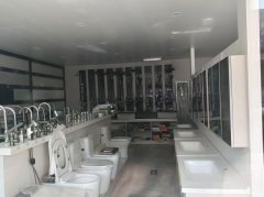 C11816位于昌吉市商城路统一美居一号卖场入口D—9号商铺