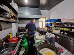 （成功案例）C11819北京北路江苏东路吐哈大夏对面58平餐