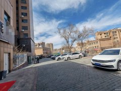 C11823荣和城4期F区260平棋牌会所转让