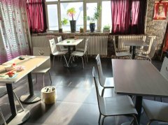 C11827位于昌吉市共青团农场市场内二层店面转让