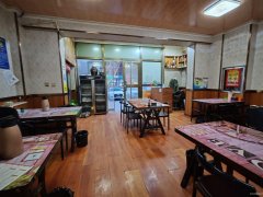 C11832荷兰小镇2期南门53平餐厅转让