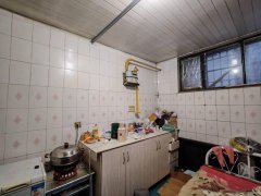 C11842阜康移动公司附近63平商店转让