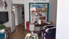 C11843昌吉市建设路艺园小区大门口沿街美容养生店转让