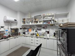 C11855世界冠郡一期35平蛋糕店转让