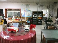 C11857位于呼图壁县大丰镇经营中餐饮店转让