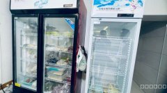 C11858位于乌市南湖附近快餐店转让